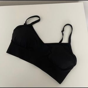 Lululemon ebb to street bra C/D